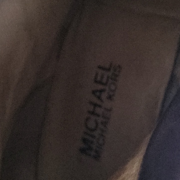 1013- MICHAEL Michael Kors Women's Suede Boots Size 8 - Picture 10 of 10